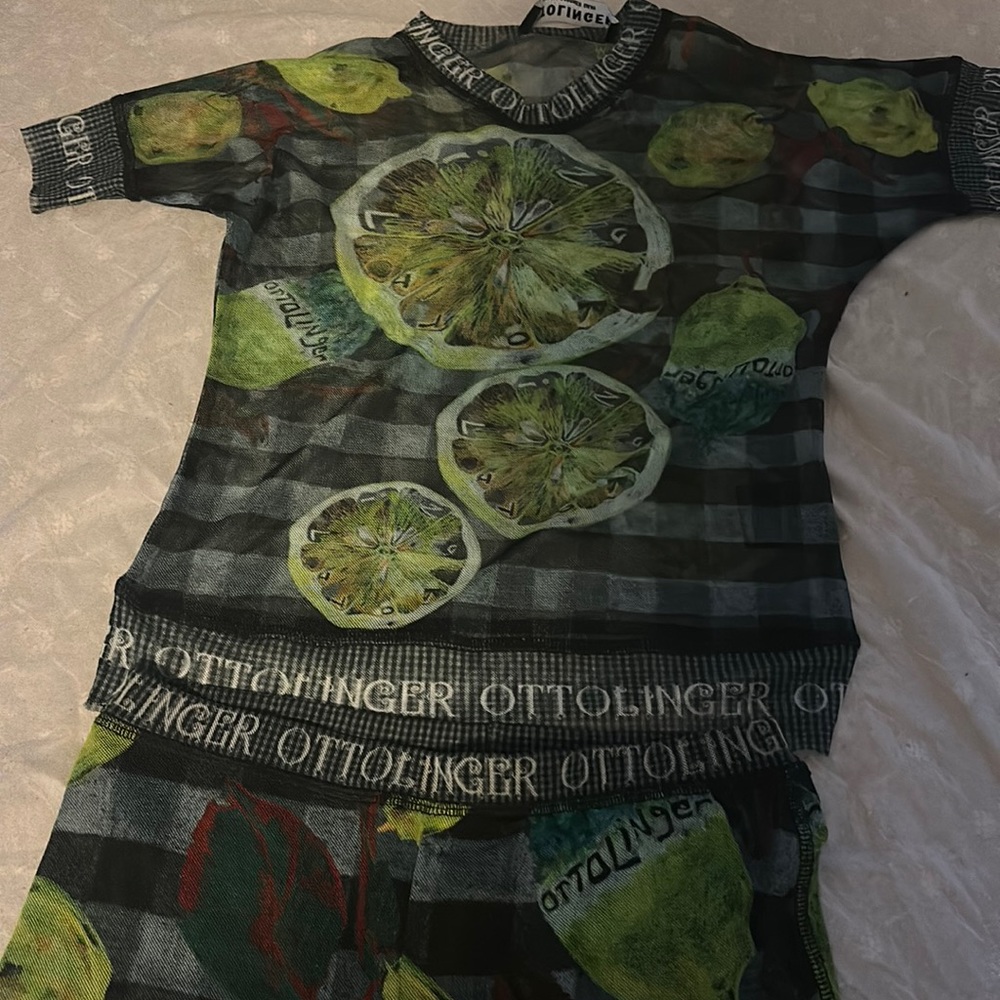 Small Ottolinger top & Medium pants .